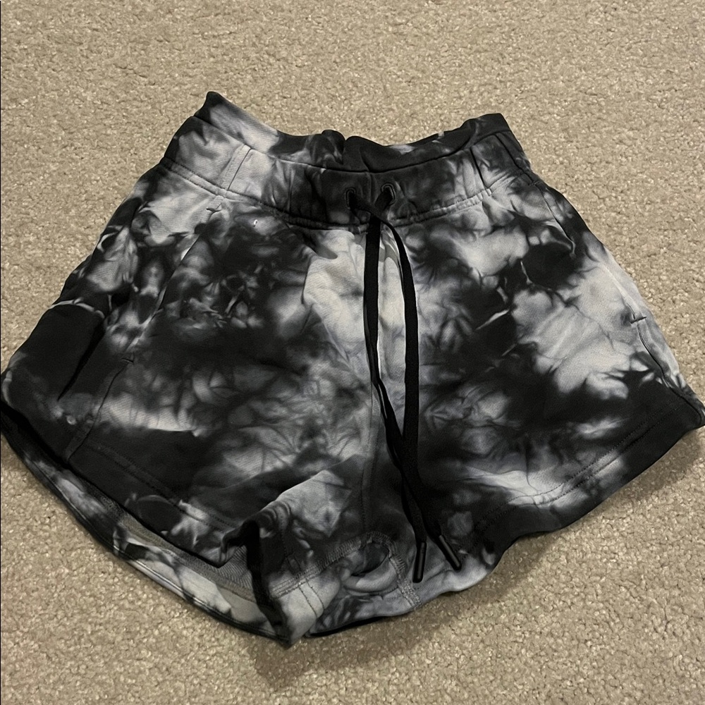 Lululemon Athletica Black and White Lounge Shorts